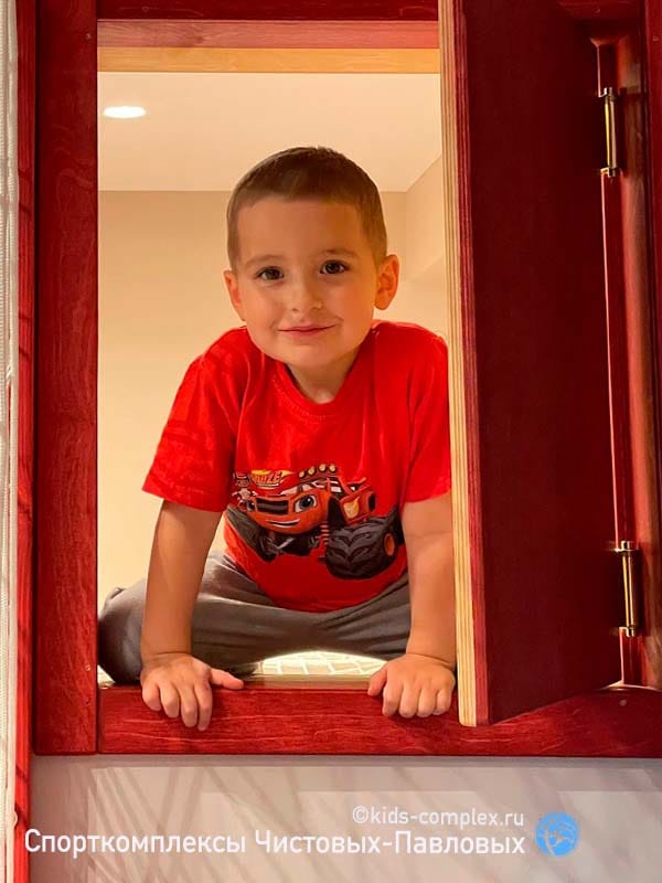 Какого цвета сделать детям спортивный комплекс?