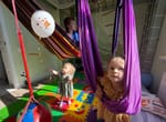 С рождения на комплексе. Про Эмму Пиклер, свободное движение и нашу вертикальную среду для самых маленьких
