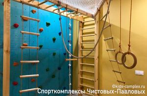 Москва. Стремимся к совершенству. Нестандартный комплекс для прямоугольной комнаты
