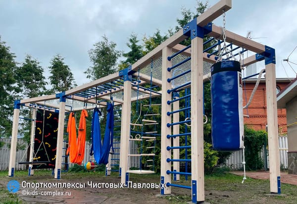 Прототип-5. Длинный модульный уличный комплекс