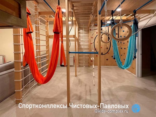 Кино вниз головой. Спорткомплекс для большой семьи в Истре